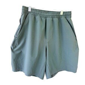 Lululemon’s Olive Green Men Small Pacer Shorts Lightweight Elastic Waist